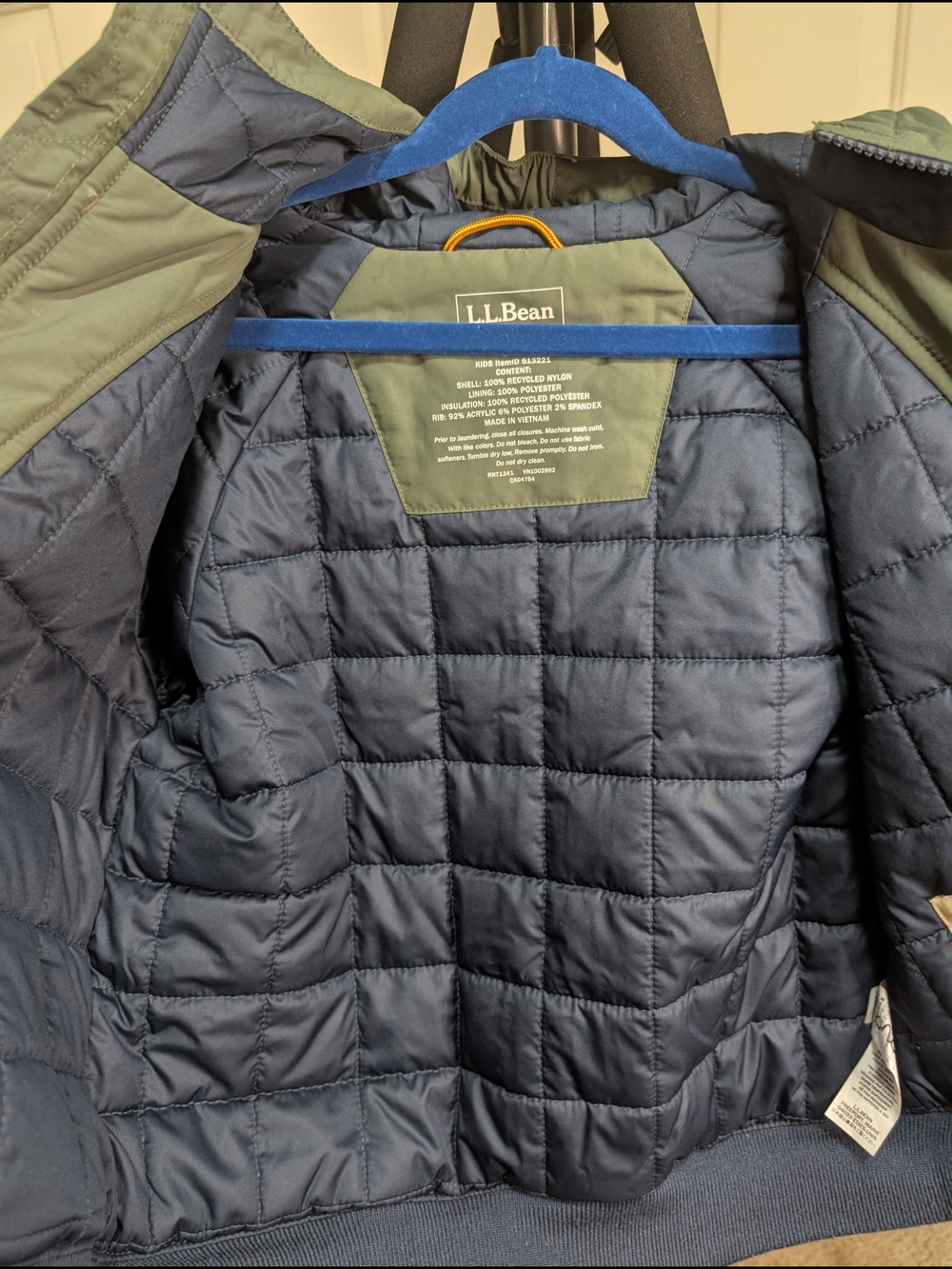 L.L. Bean Youth Hooded Bomber Jacket Forest Green Size 8 Excellent Condition - Picture 3 of 10